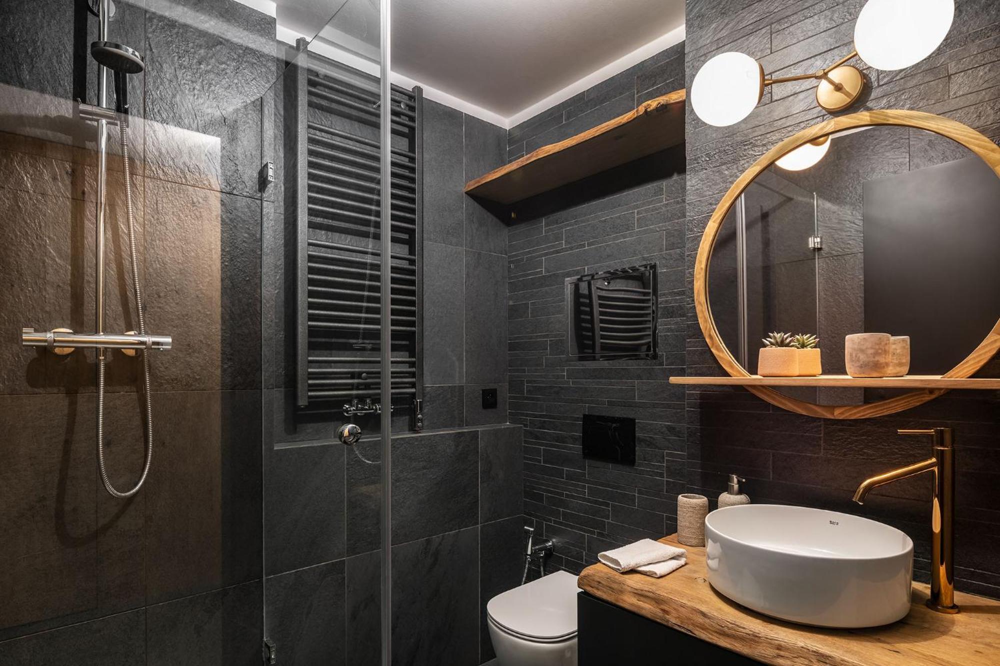 Peaceful, Cozy Designer Mountain Studio ฮาร์ราคอฟ ภายนอก รูปภาพ